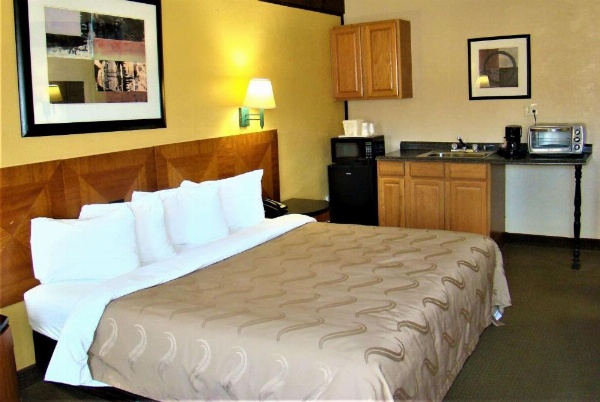 Baymont by Wyndham Front Royal Near Shenandoah National Park image 11